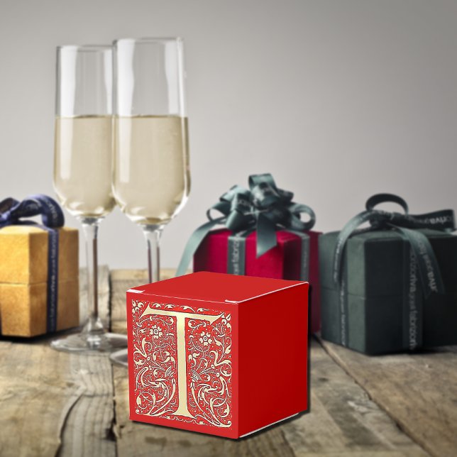 antique ornate monogram - letter T Favour Box (Creator Uploaded)