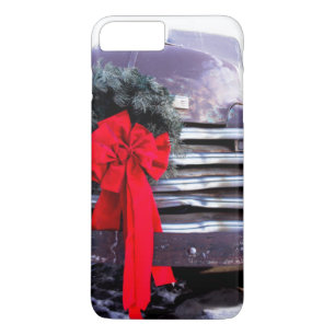 Antique Truck with Festive Christmas Wreath iPhone 8 Plus/7 Plus Case