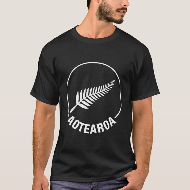 Aotearoa New Zealand Silver Fern Kiwi Maori Nz Spo T-Shirt (Front)
