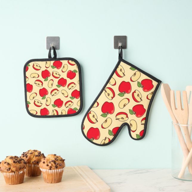 Apples Pattern Oven Mitt & Pot Holder Set (Insitu(Hanging))
