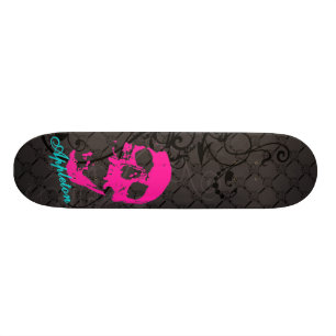 Appleton pink skull skateboard