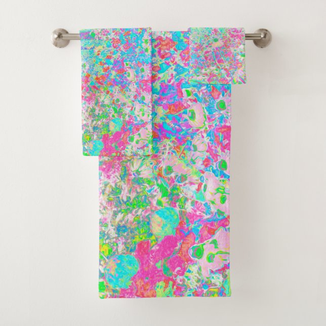 Aqua and Hot Pink Sunrise in My Rubio Garden Bath Towel Set (Insitu)