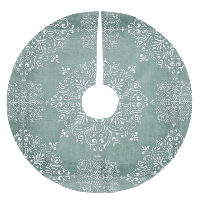 Aqua Blue & Lace Snowflake Design Tree Skirt (Front)