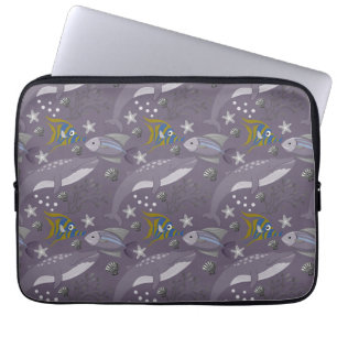 Aquatic animals pattern ocean underwater life 24 laptop sleeve