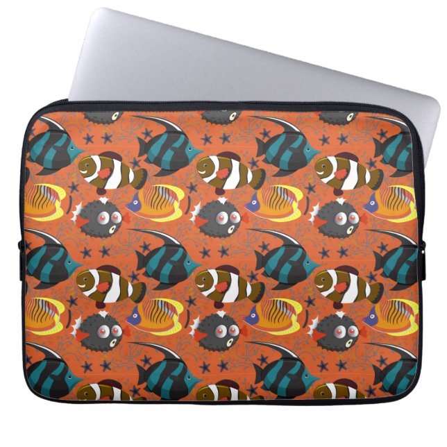 Aquatic animals pattern | ocean underwater life 42 laptop sleeve (Front)