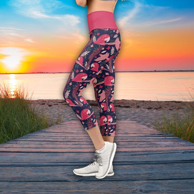 Ara Parrot Red Pink Drawing Tropical Leave Pattern Capri Leggings (Creator Uploaded)