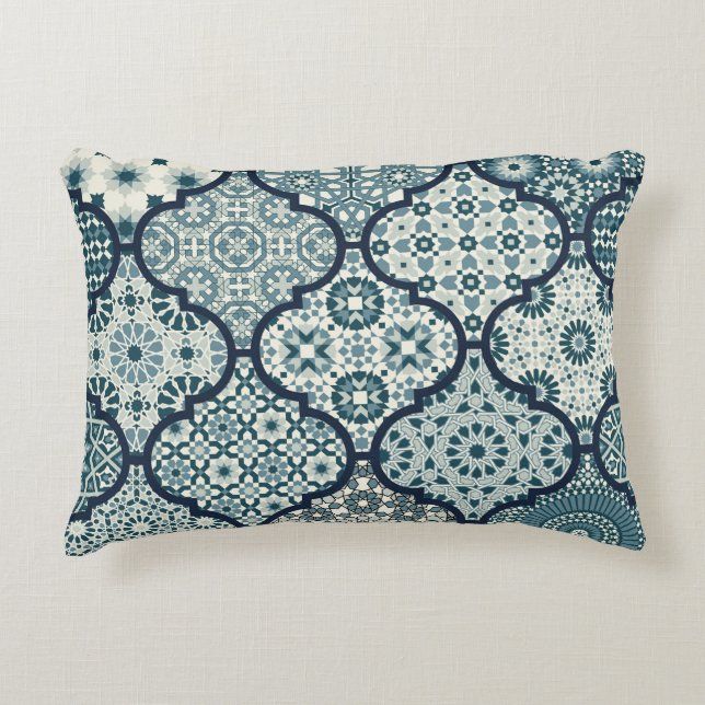 Arabic decorative azulejos tiles patchwork islamic cushion (Front)