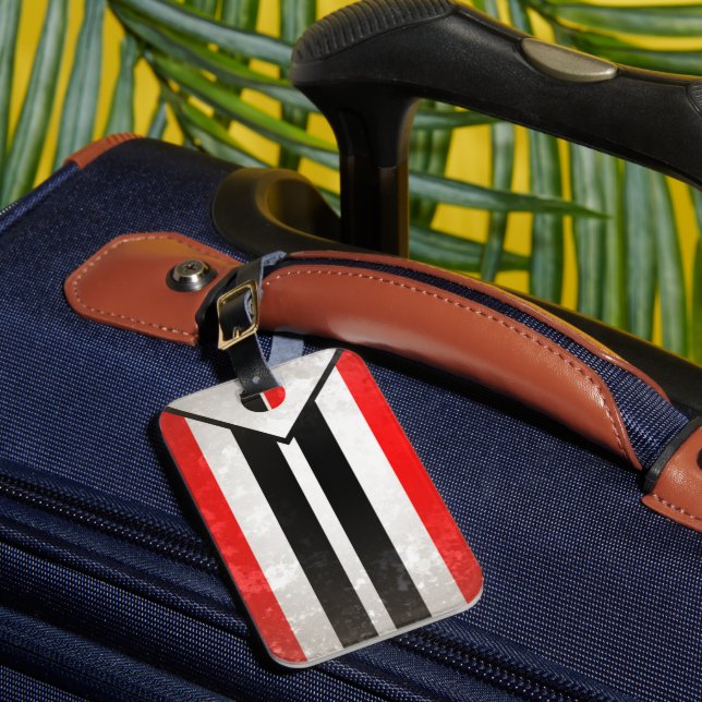 Arapaho Luggage Tag (Front Insitu 1)