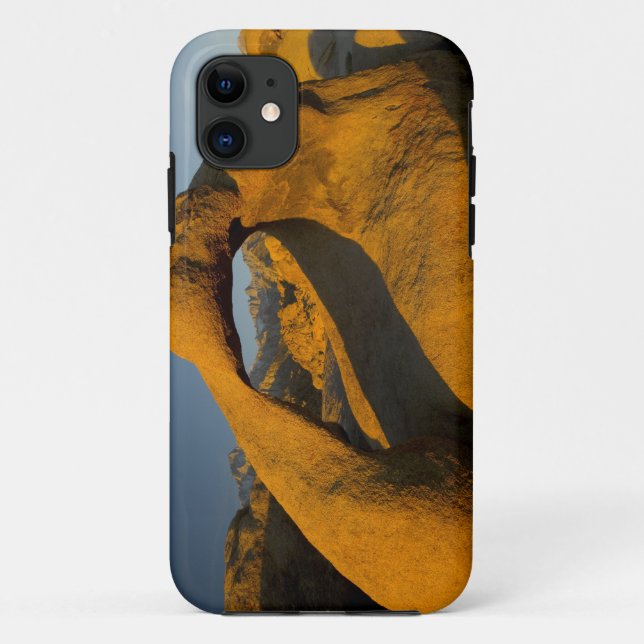 Arch in Alabama Hills Eastern Sierras near Lone Case-Mate iPhone Case (Back)