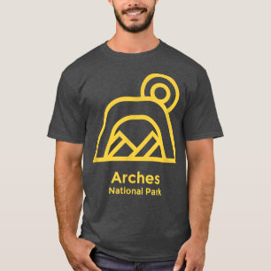 Arches National Park Utah Minimalist Retro Graphic T-Shirt