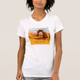 Arches National Park   Utah T-Shirt