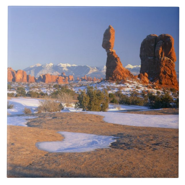 ARCHES NATIONAL PARK, UTAH. USA. Balanced Rock Tile (Front)