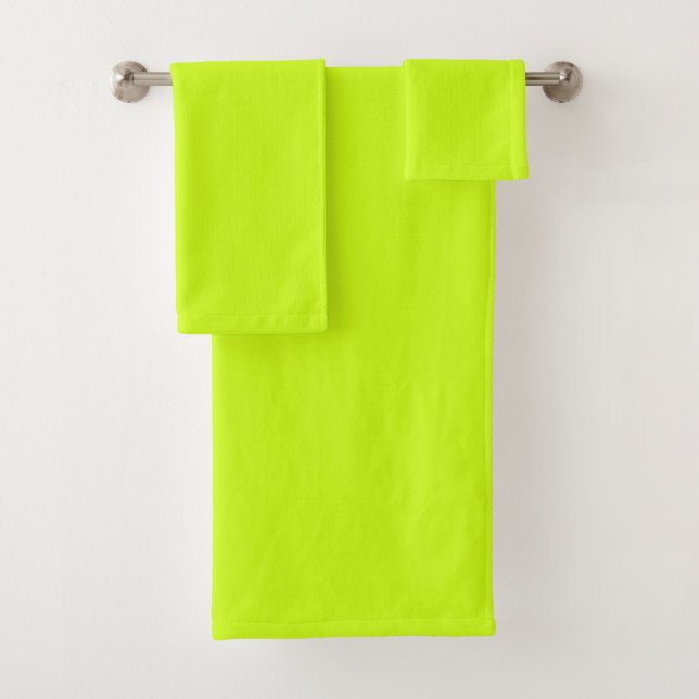 Arctic lime (solid colour)  bath towel set (Insitu)
