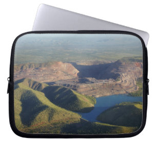 Argyle Diamond Mine Laptop Sleeve