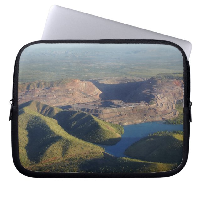 Argyle Diamond Mine Laptop Sleeve (Front)