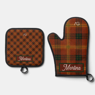 Aria Grace Autumn Hearth Cosy Plaid Pattern Name Oven Mitt & Pot Holder Set