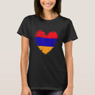 Armenia Heart Armenian Flag Armenian Pride T-Shirt