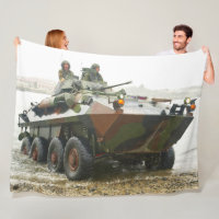 ARMORED PERSONNEL CARRIER – LAV-25