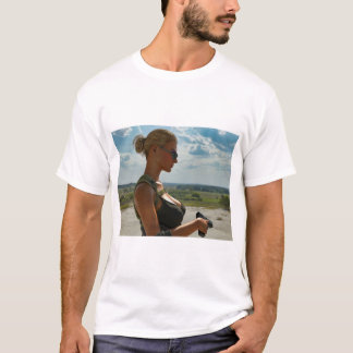 Army Girls 10 - Art Print T-Shirt