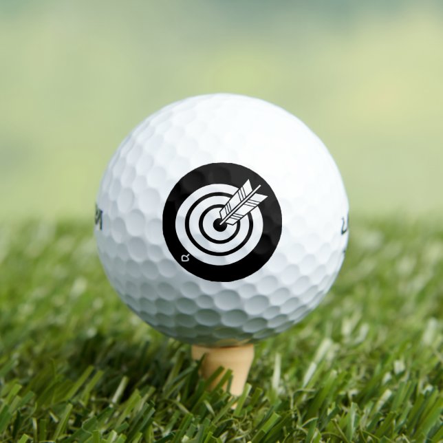 Arrow hit a round target Golf Balls (Insitu Tee)