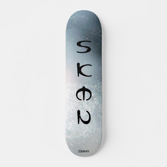 ART AND DESIGN SKATE BOARD (Front)