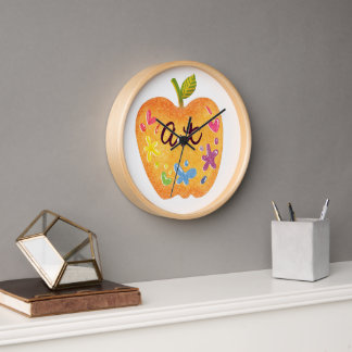 Art Class Apple Clock