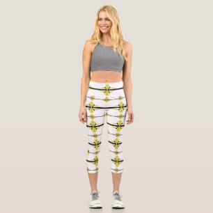 Art deco elements in pastel yellow capri leggings