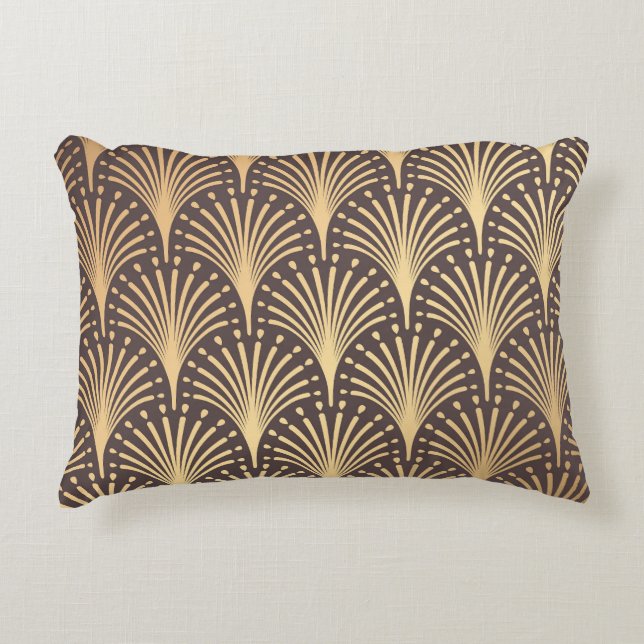 Art Deco Gold: Minimalistic Geometric Luxury Decorative Cushion (Front)