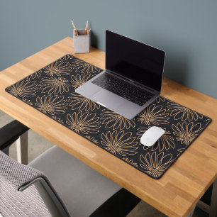 Art Deco pattern with gold floral motifs  Desk Mat