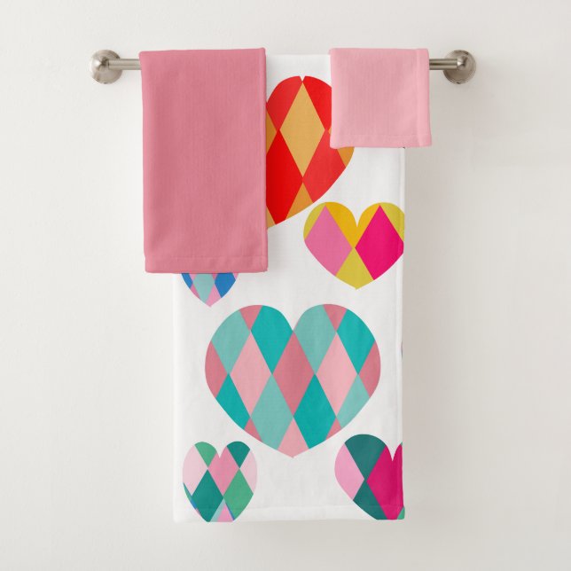 Art Deco Valentine's Bath Towel Set (Insitu)