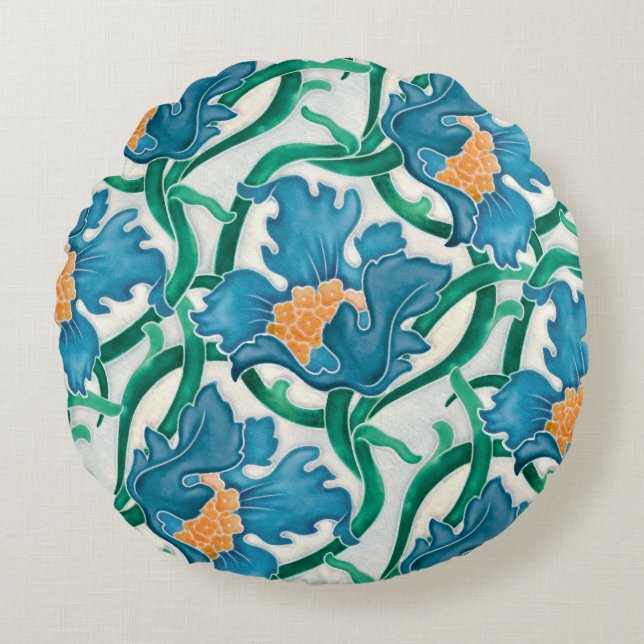 Art Nouveau Floral Majolica Pattern Round Cushion (Front)