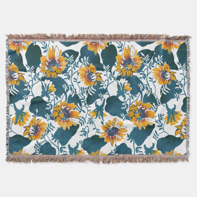 Art Nouveau, floral pattern. Throw Blanket (Front)