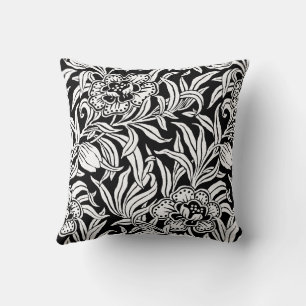 Art Nouveau Vintage Botanical Floral Pattern  Cushion