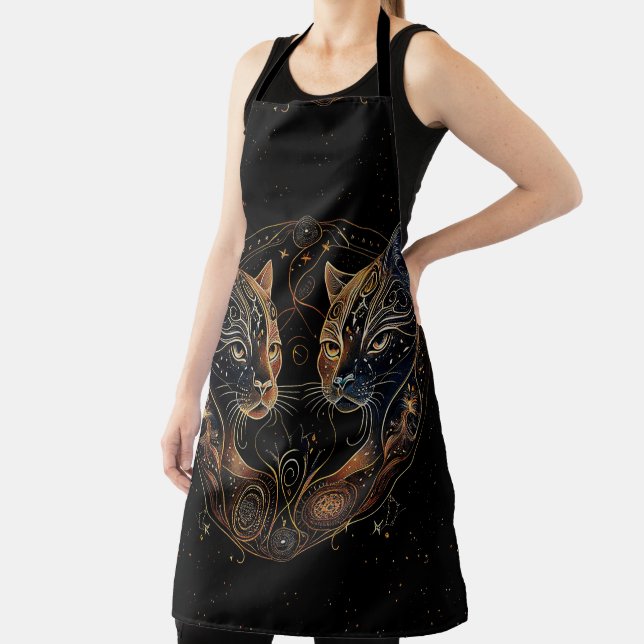 Artistic Feline Circle Twin Cats Apron (Insitu)