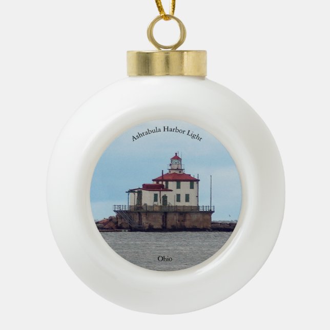 Ashtabula Harbour Light ornament (Front)