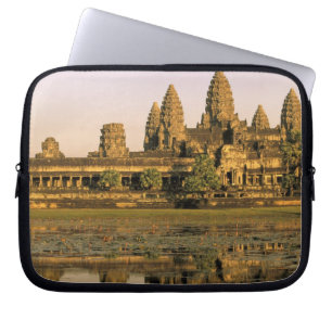 Asia, Cambodia, Siem Reap. Angkor Wat. Laptop Sleeve