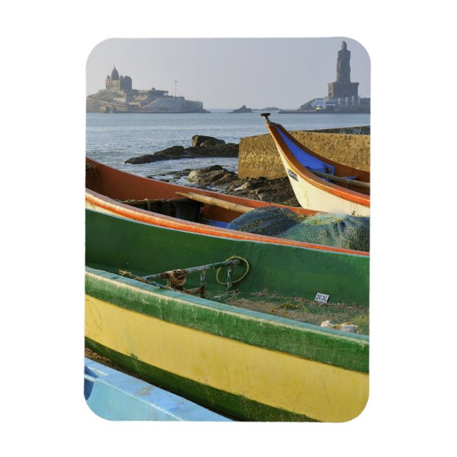 Asia, India, Tamil Nadu, Kanniyakumari Magnet (Vertical)