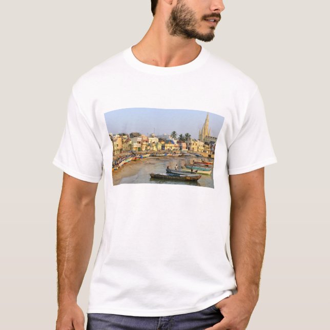 Asia, India, Tamil Nadu, Kanniyakumari T-Shirt (Front)