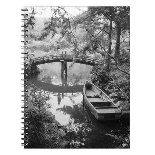 Asia, Japan, Hiroshima. Detail of Shukkei, en 2 Notebook