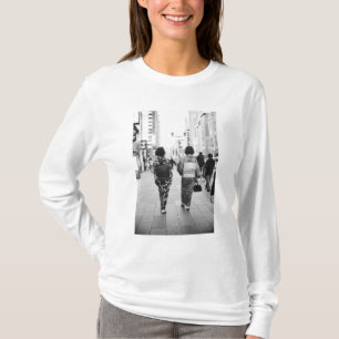 Asia, Japan, Tokyo. Geishas on the Ginza. T-Shirt