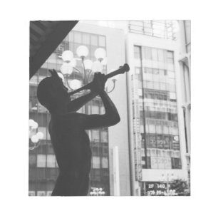 Asia, Japan, Tokyo. Music statue, Shibuyaku Notepad
