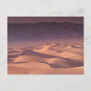 Asia, Mongolia, Gobi Desert, Gobi Gurvansaikhan Postcard