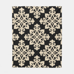 Asian Ornamental Motive Geometric Pattern Fleece Blanket