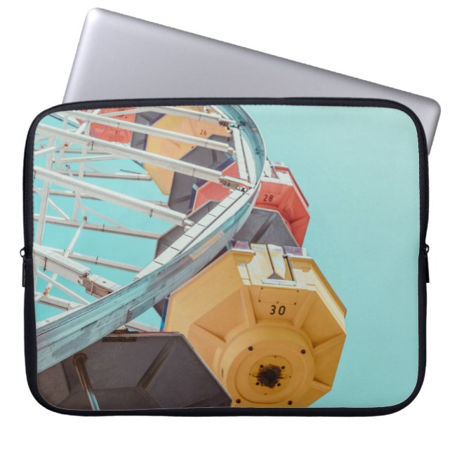 ASSORTED-COLOR FERRISWHEEL LAPTOP SLEEVE (Front)