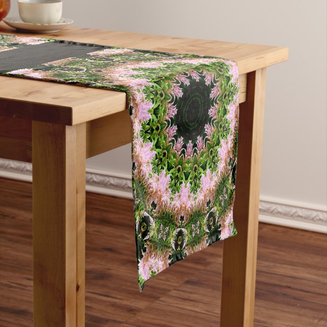 Astilbe Wreath Short Table Runner (In Situ)