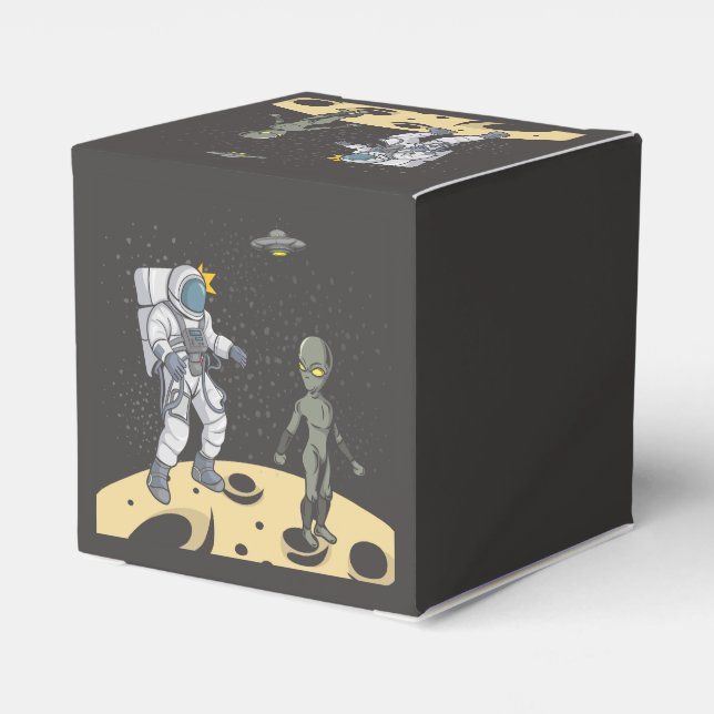 Astronaut and alien   favour box (Back Side)