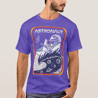 Astronaut Boat Paddling  Planets  Universe Galay  T-Shirt
