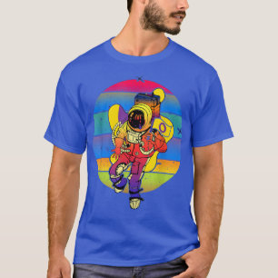 Astronaut Holding LGBT Flag Interse Proud LGBT Sup T-Shirt