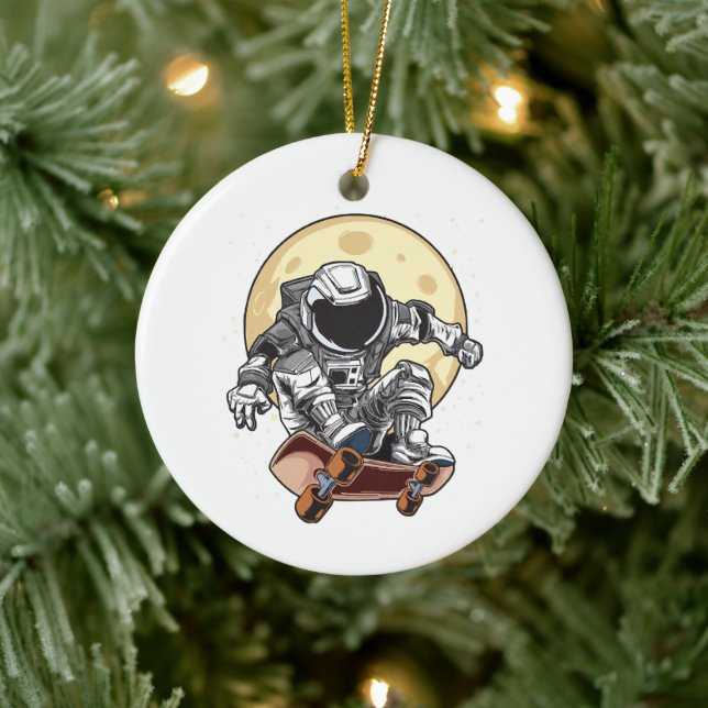 Astronaut Skate Ceramic Ornament (Tree)