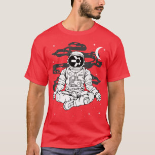 Astronaut Yoga Quant QNT Coin To The Moon Crypto T T-Shirt